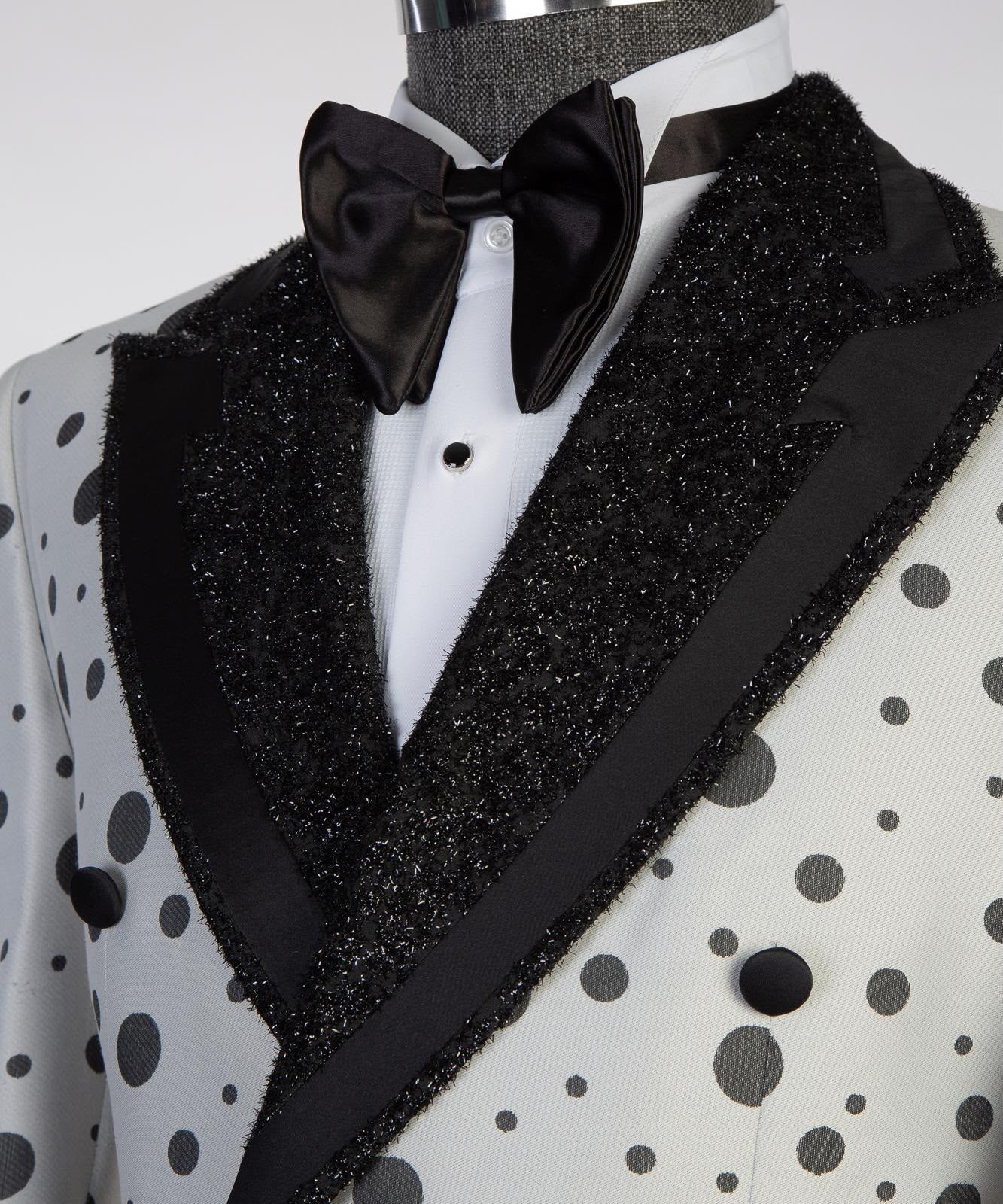 Men’s Luxury Polka Dot Tuxedo Suit Set – Blazer, Trousers & Bow Tie