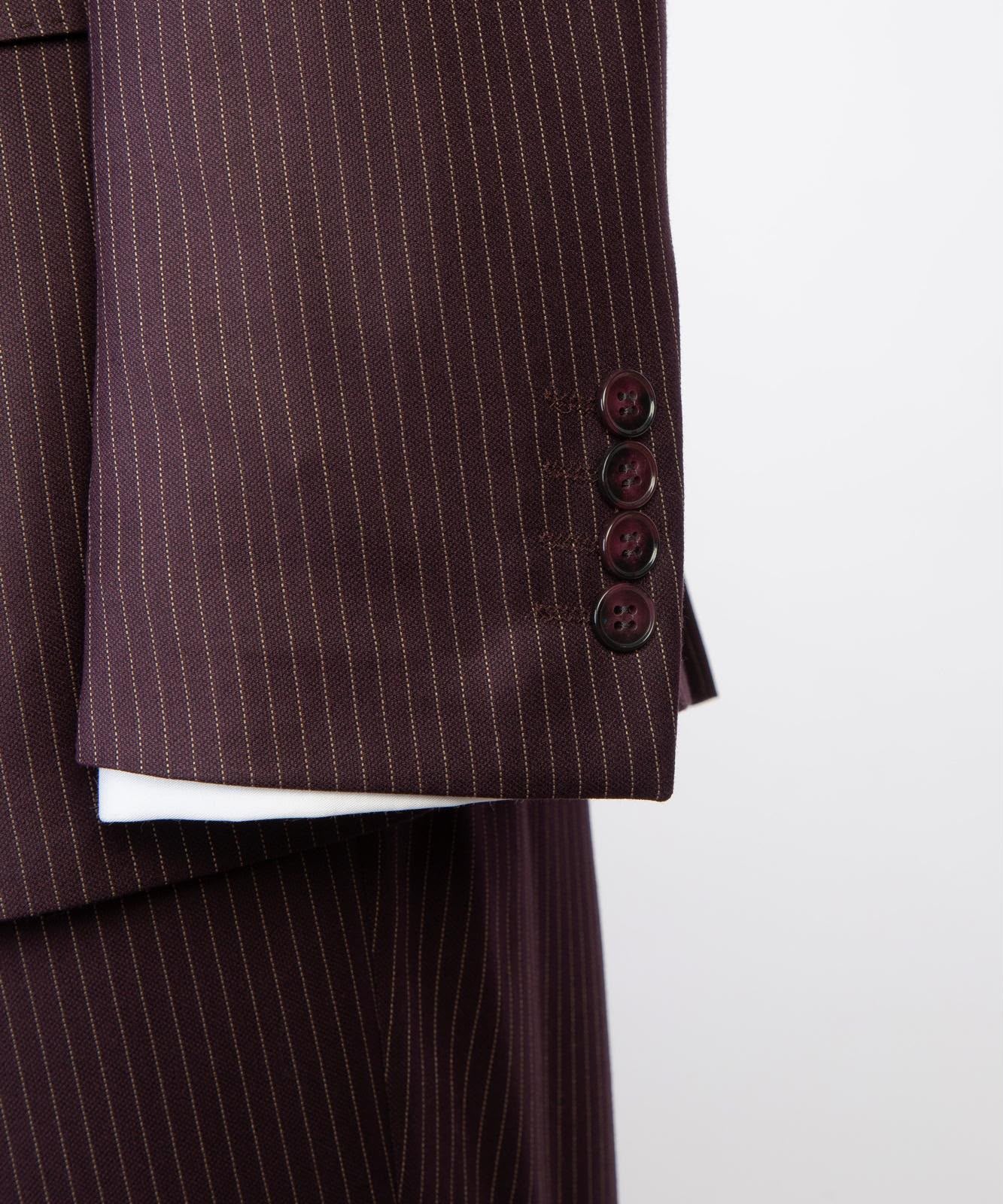 Men’s Luxury Double-Breasted Pinstripe Suit – Peak Lapel Formal Suit