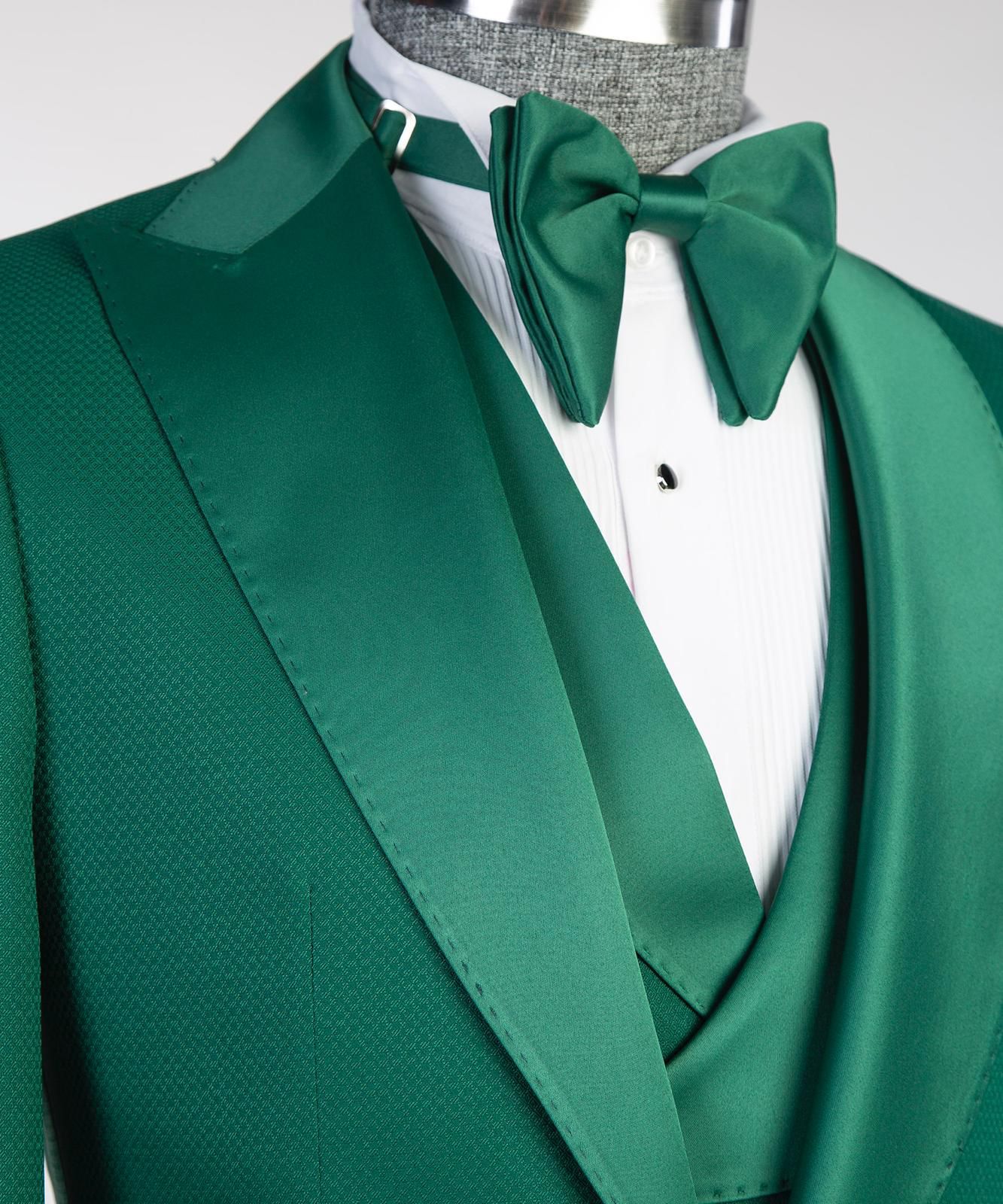 Royal Luxe 3-Piece Tuxedo