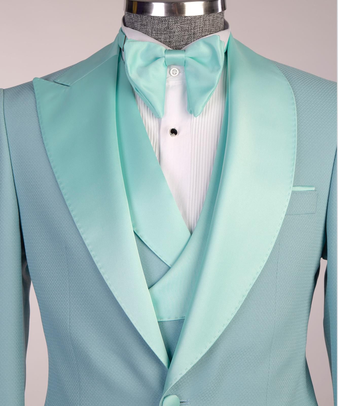 Royal Luxe 3-Piece Tuxedo