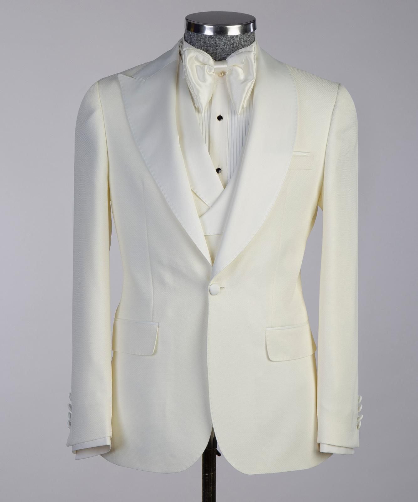 Royal Luxe 3-Piece Tuxedo