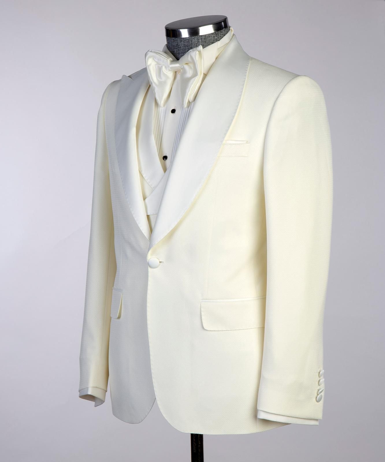 Royal Luxe 3-Piece Tuxedo