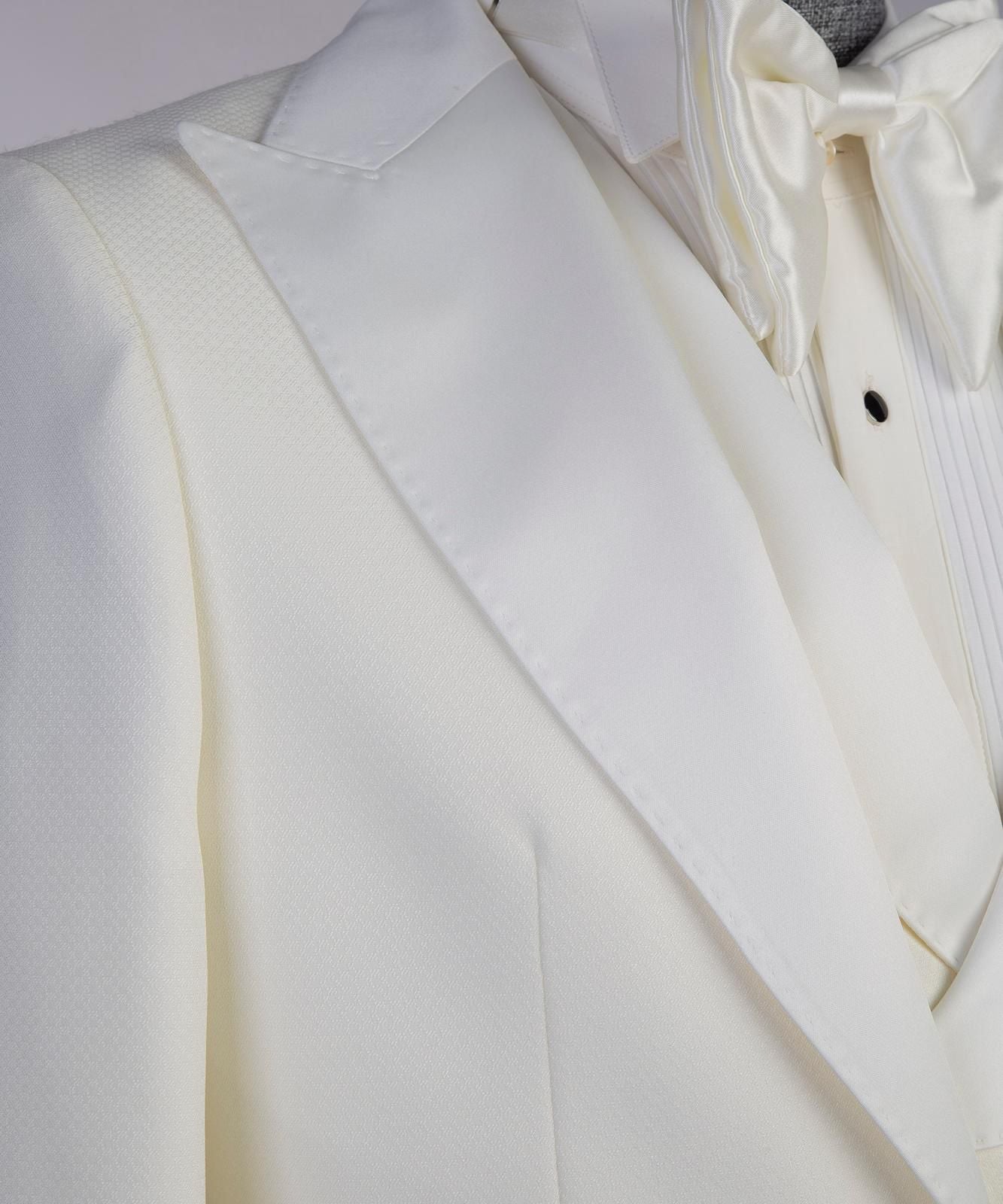 Royal Luxe 3-Piece Tuxedo