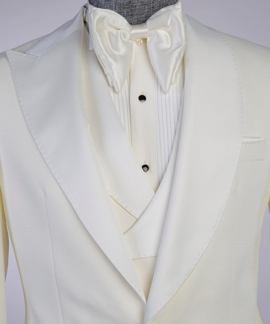 Royal Luxe 3-Piece Tuxedo
