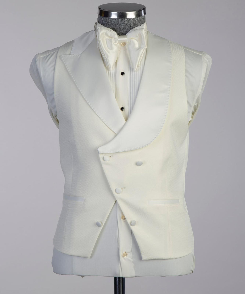 Royal Luxe 3-Piece Tuxedo