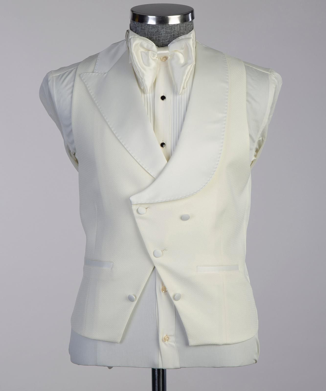 Royal Luxe 3-Piece Tuxedo