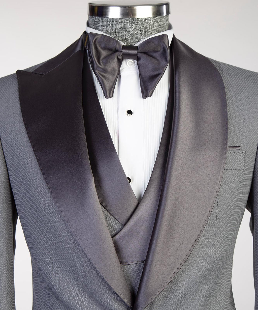 Royal Luxe 3-Piece Tuxedo