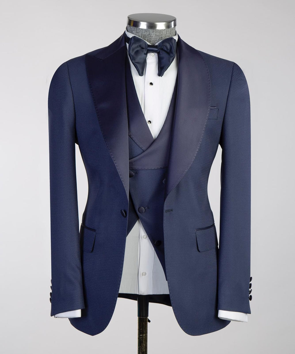 Royal Luxe 3-Piece Tuxedo