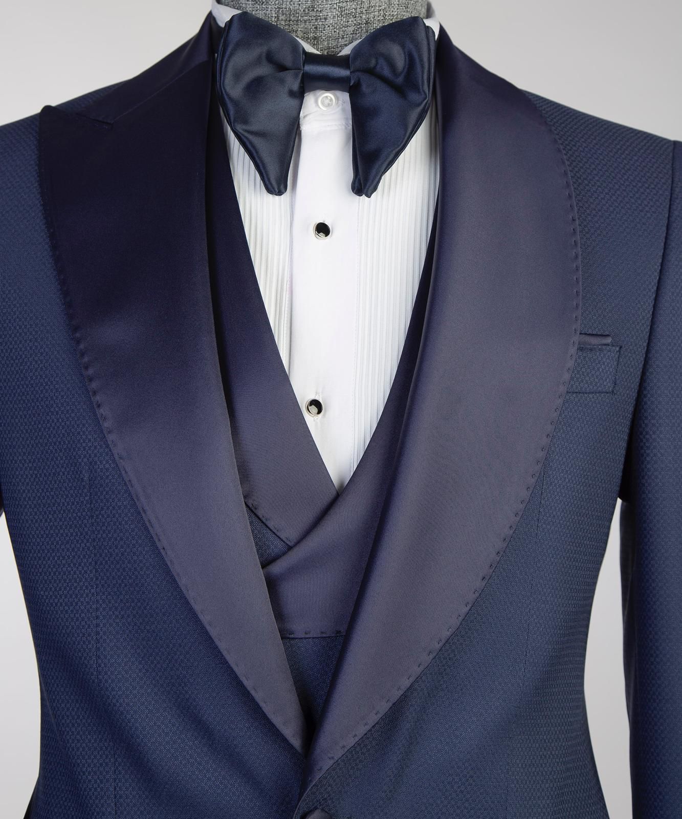 Royal Luxe 3-Piece Tuxedo