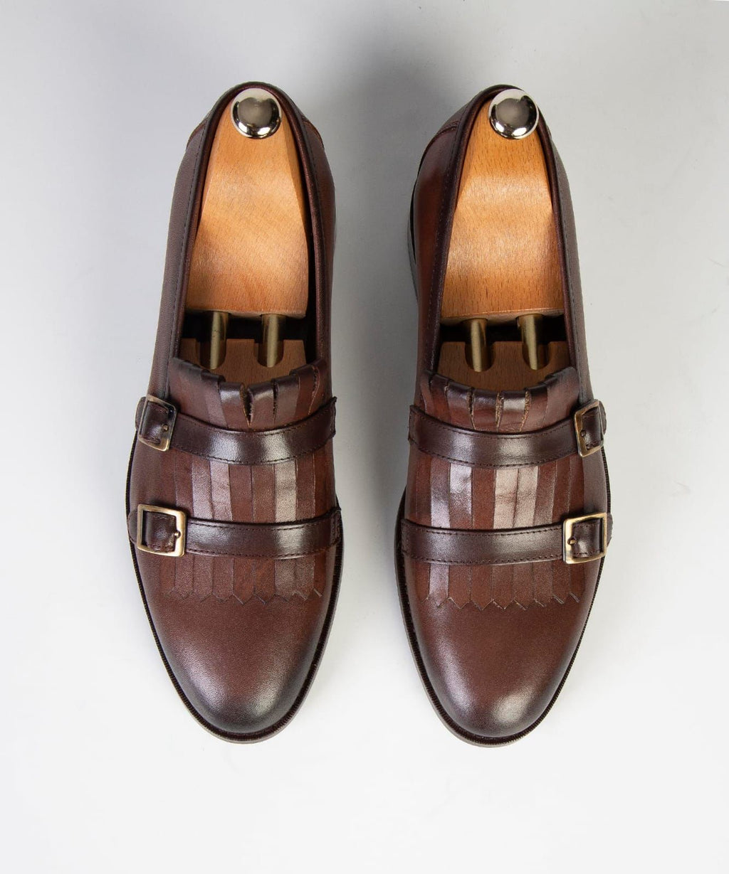 BROWN SHOES